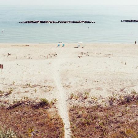 B&B Il Mare In Una Stanza Ortona Εξωτερικό φωτογραφία