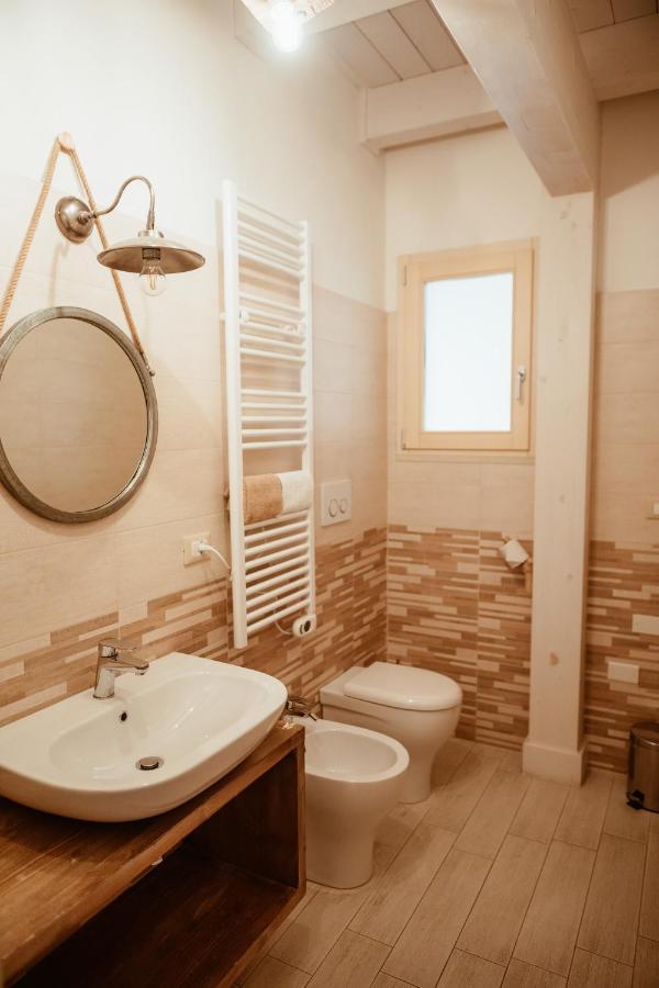 B&B Il Mare In Una Stanza Ortona Εξωτερικό φωτογραφία
